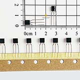 A562 2SA562 PNP Transistor 0.5A 35V TO-92 HGF đóng dây (5c)