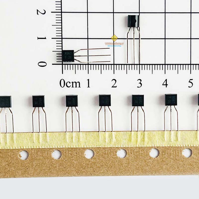 Toshiba 2SA562-Y Original Transistor – New, A562 PNP